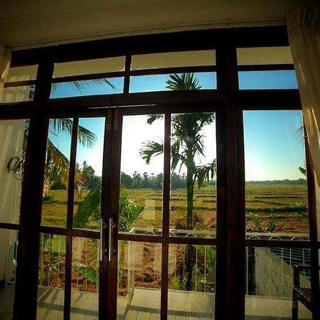 Heaven Upon Rice Fields Bed & Breakfast Anuradhapura Bagian luar foto