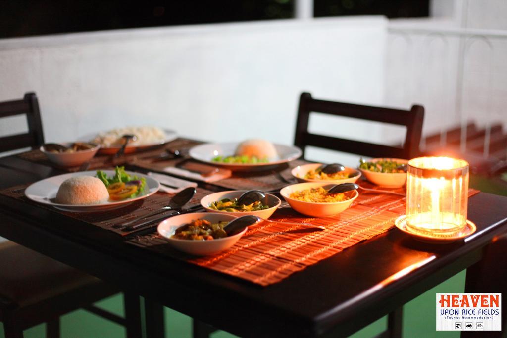 Heaven Upon Rice Fields Bed & Breakfast Anuradhapura Bagian luar foto