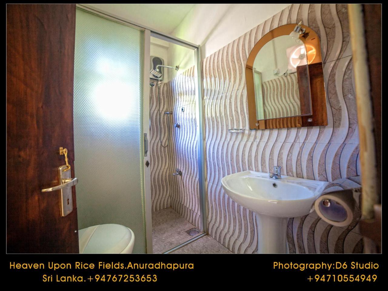 Heaven Upon Rice Fields Bed & Breakfast Anuradhapura Bagian luar foto